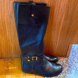 Black side zip smooth leather top of calf boots- little wear